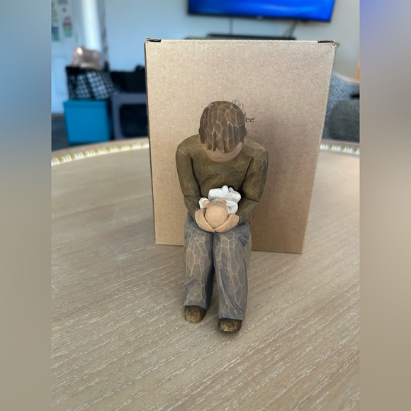 The Willow Tree New Dad Figurine by Susan Lordi for DEMDACO. - Picture 1 of 3